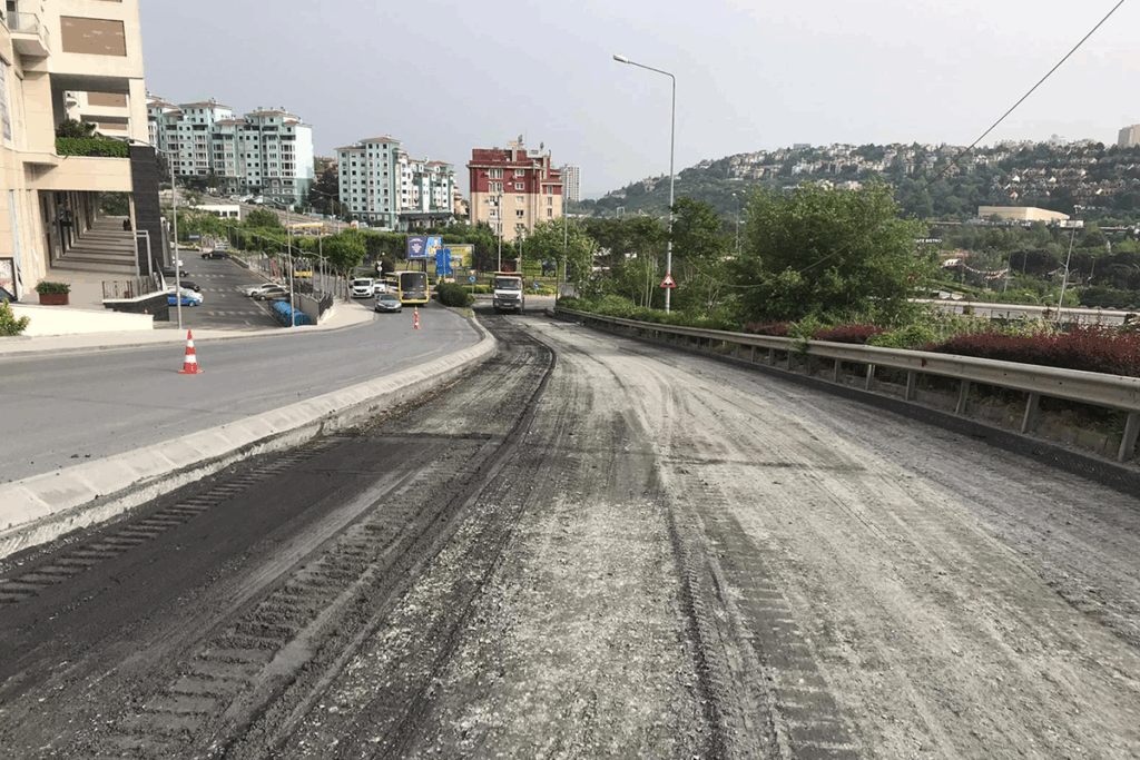 YOL, CADDE, BULVAR, MEYDAN YENİLEME VE DÜZENLEMESİ YOL, CADDE, BULVAR, MEYDAN YENİLEME VE DÜZENLEMESİ