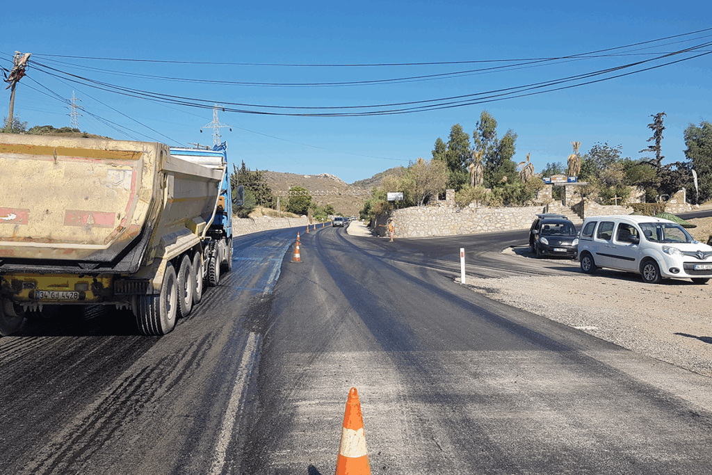 YOL YAPIM ONARIM VE DÜZENLEME İŞLERİ YOL YAPIM ONARIM VE DÜZENLEME İŞLERİ