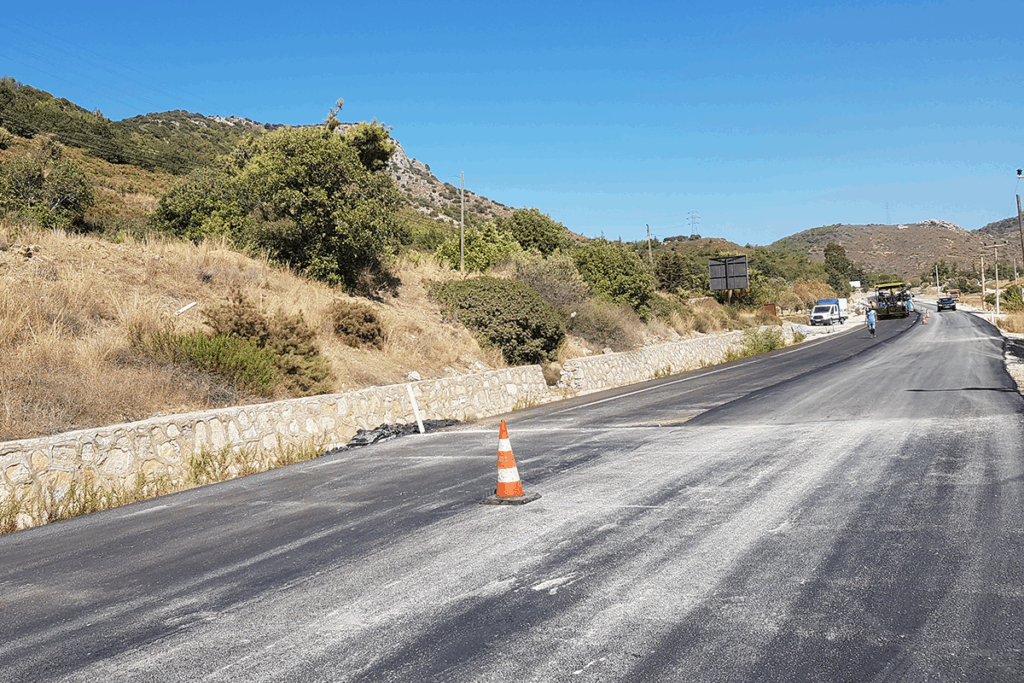 YOL YAPIM ONARIM VE DÜZENLEME İŞLERİ YOL YAPIM ONARIM VE DÜZENLEME İŞLERİ